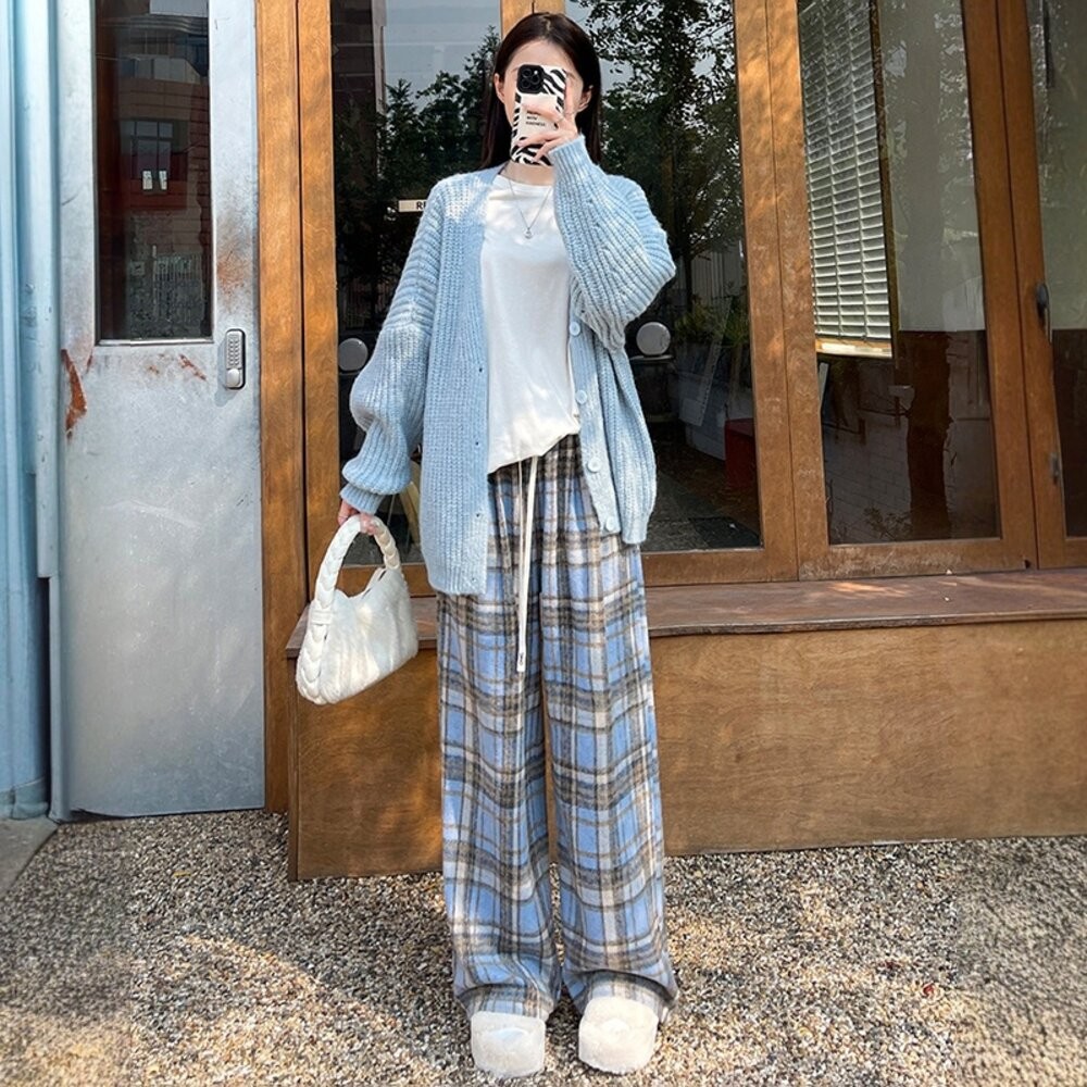【台灣發貨】韓版加絨加厚高腰垂感直筒格紋寬褲 寬褲 褲子 女裝【P418】-細節圖7