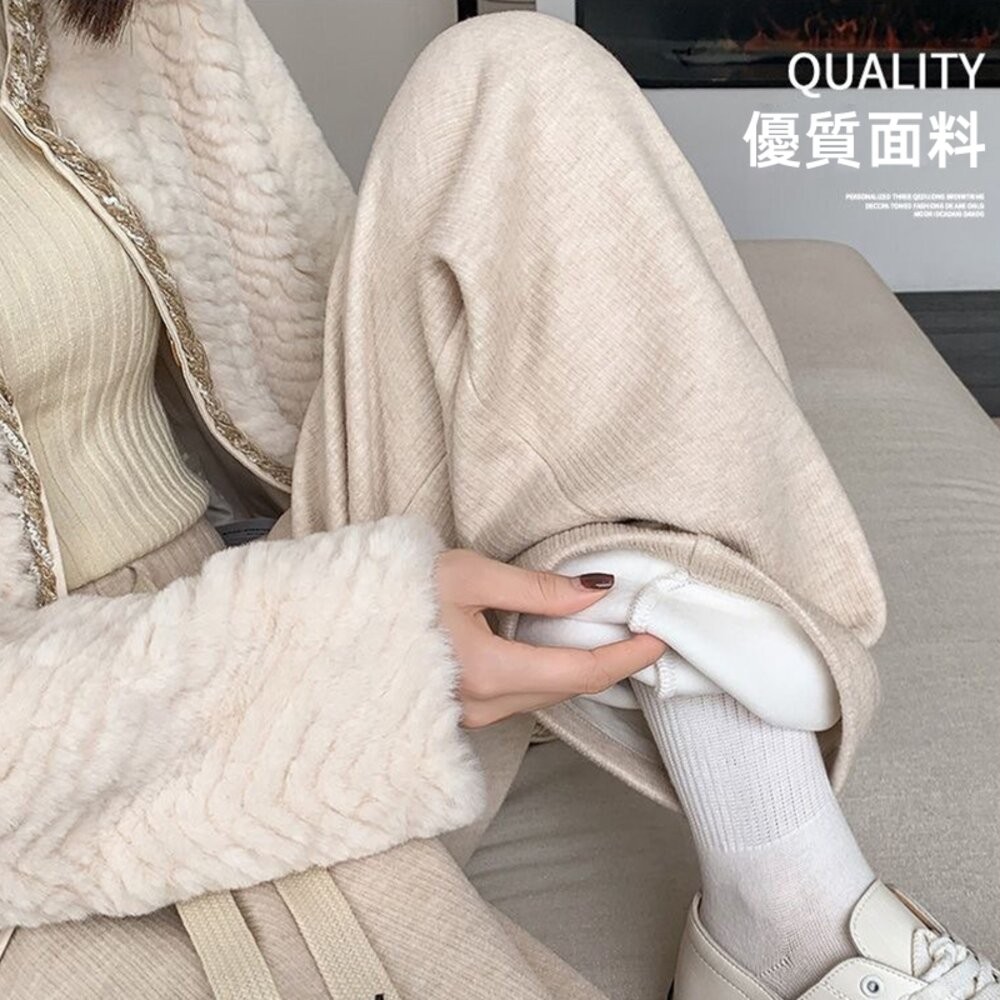 【台灣發貨】韓版高腰軟糯保暖寬褲 寬褲 褲子 女裝【P298】-細節圖6