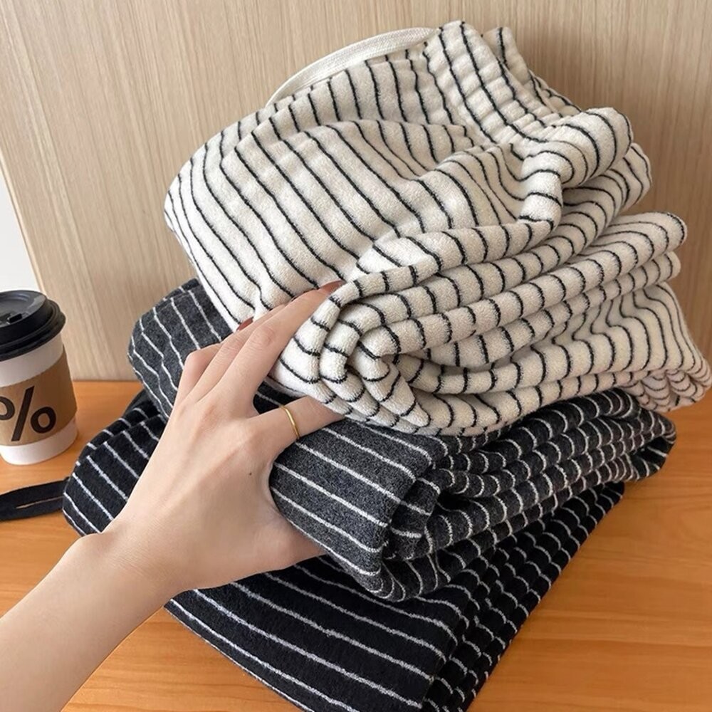 【台灣發貨】韓版顯瘦直筒條紋高腰垂感休閒褲 寬褲 褲子 女裝【P326】-細節圖9