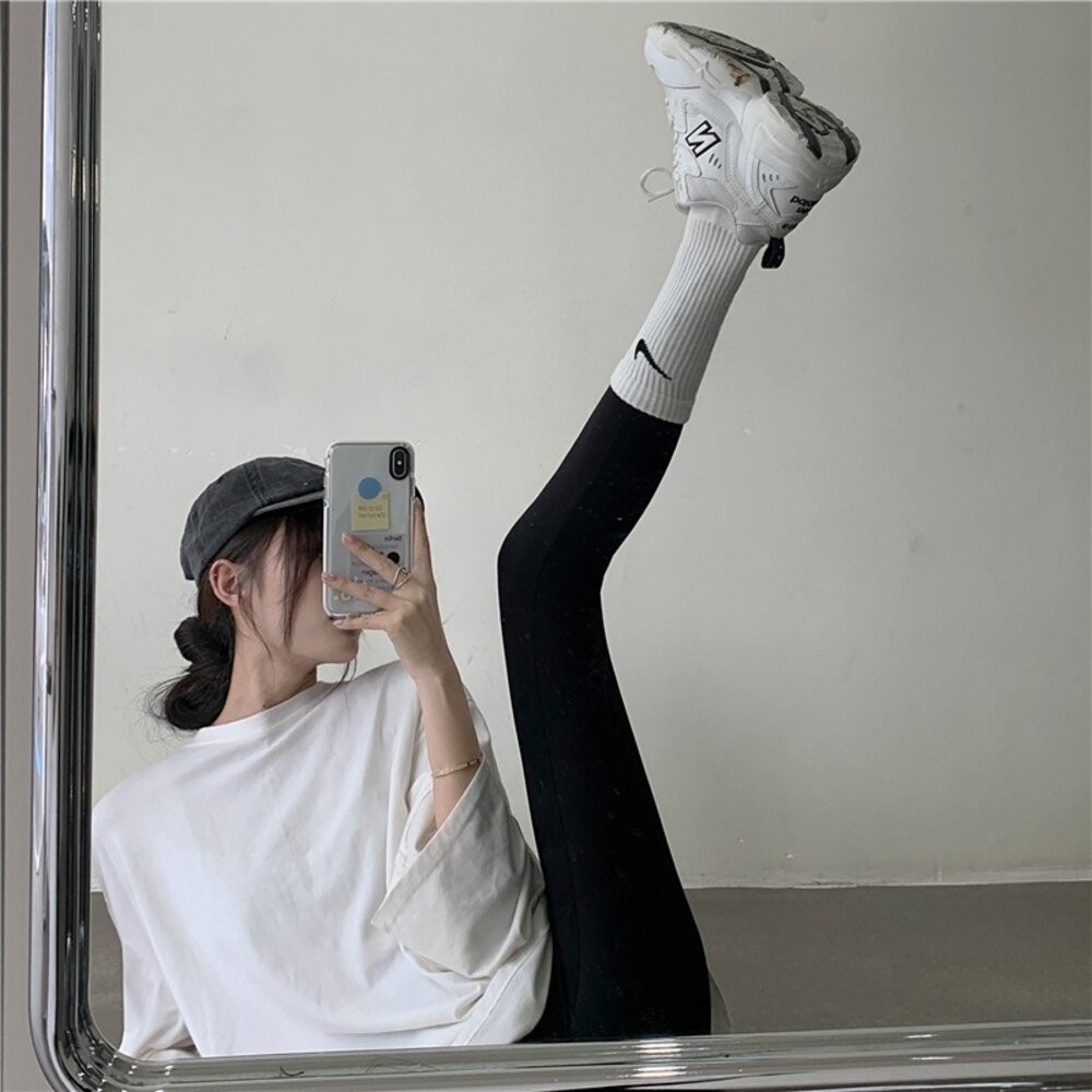 【台灣發貨】韓版彈性緊身顯瘦鯊魚褲 寬褲 褲子 女裝【P140】-細節圖5