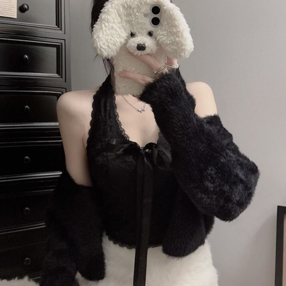 【台灣發貨】韓版蝴蝶結V領短版背心 帶胸墊免穿內衣 小可愛 背心 衣服 女裝 上衣【V434】-細節圖2