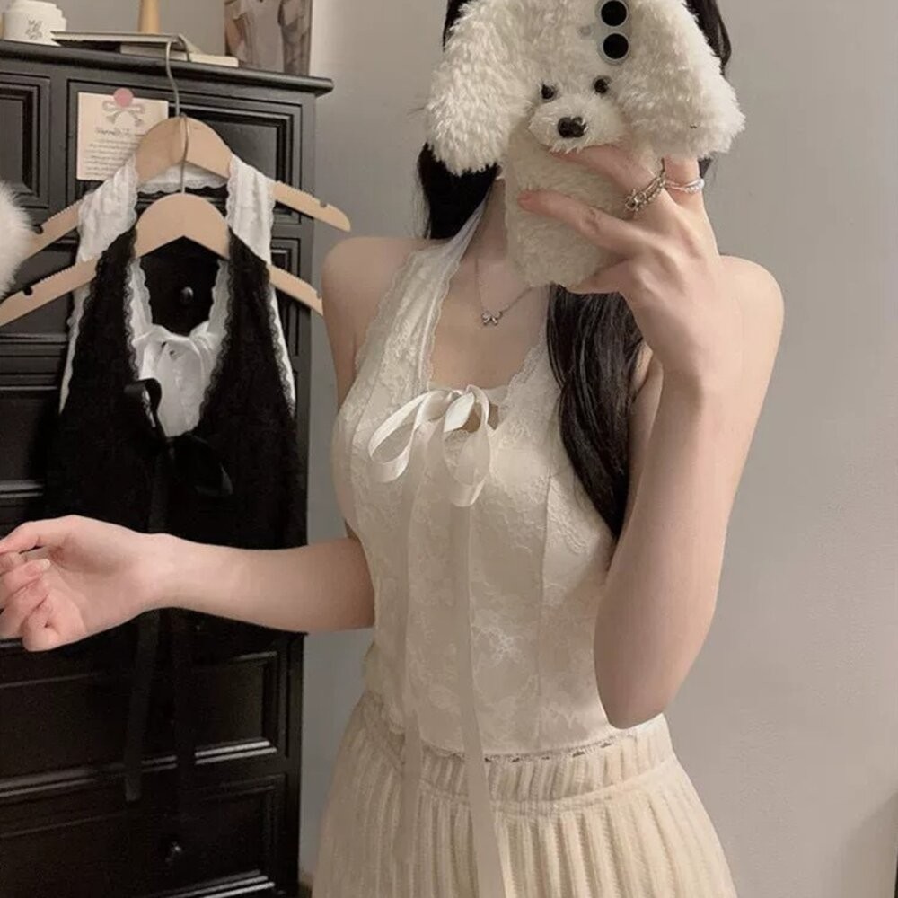 【台灣發貨】韓版蝴蝶結V領短版背心 帶胸墊免穿內衣 小可愛 背心 衣服 女裝 上衣【V434】-細節圖8