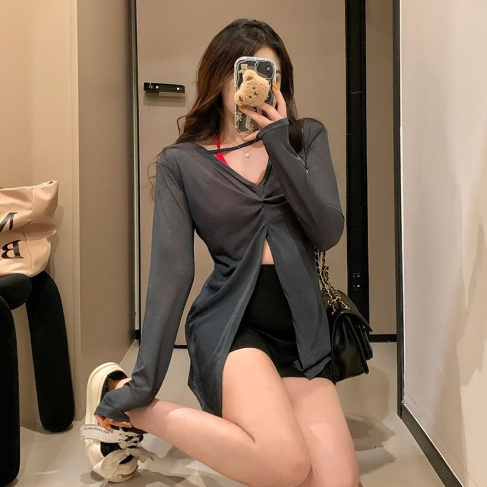 【台灣發貨】韓版薄款微透寬鬆防曬罩衫 外套 防曬外套 女裝 上衣 衣服【J393】-細節圖9