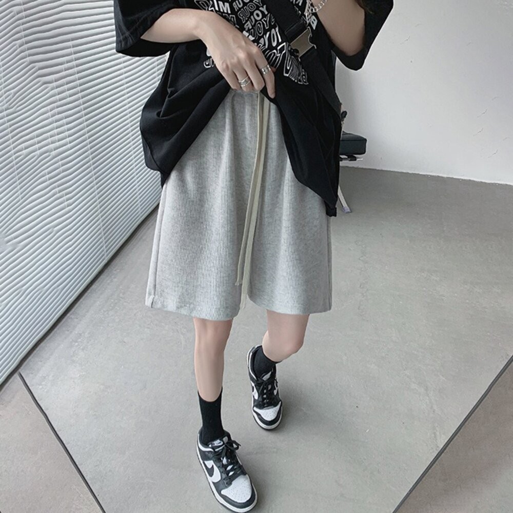 【台灣發貨】韓版薄款寬鬆直筒灰色運動短褲 裙子 褲裙 長裙 女裝【P383】-細節圖2