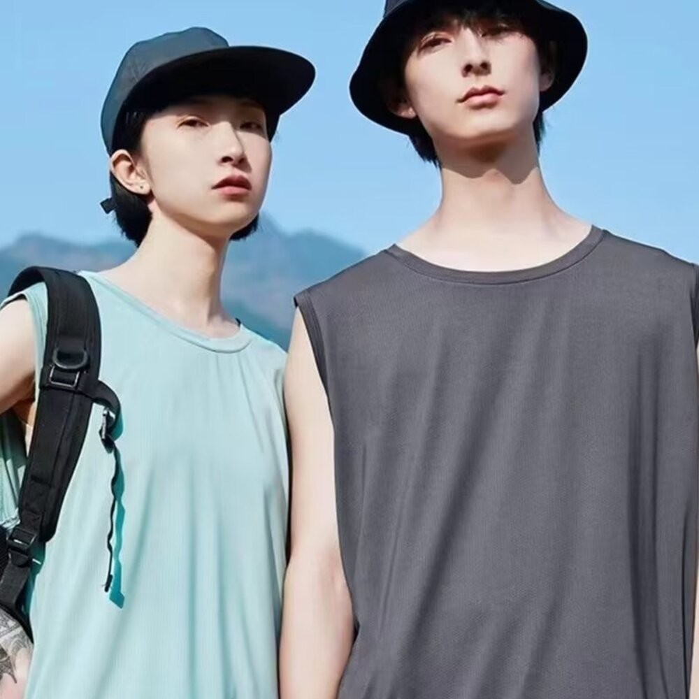 【台灣發貨】韓版薄款速乾冰絲透氣運動背心 小可愛 背心 衣服 男裝 上衣【V418】-細節圖2