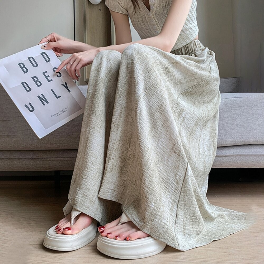 【台灣發貨】韓版寬鬆休閒冰絲水墨半身褲裙 裙子 褲裙 長裙 女裝【P371】-細節圖3