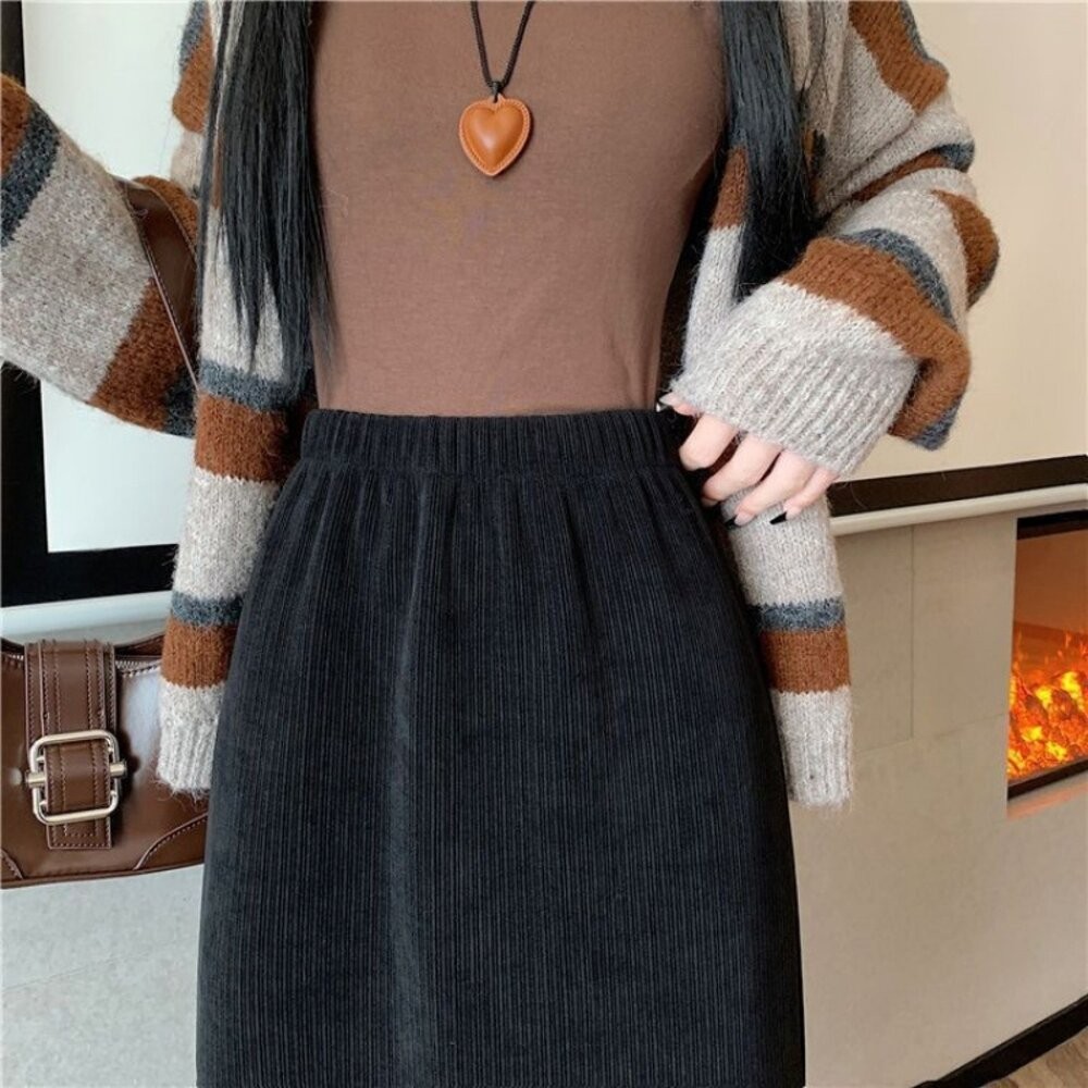 【台灣發貨】韓版內刷毛顯瘦後開叉高腰半身裙 裙子 褲裙 長裙 女裝【P308】-細節圖4