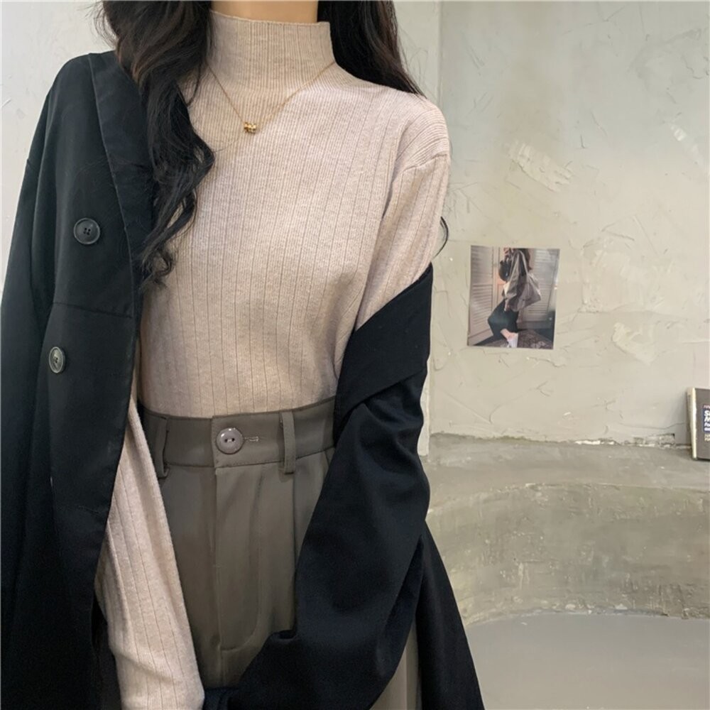 【台灣發貨】韓版設計感小眾半高領針織上衣  長袖上衣 長袖t恤 衣服 女裝 上衣【W566】-細節圖2