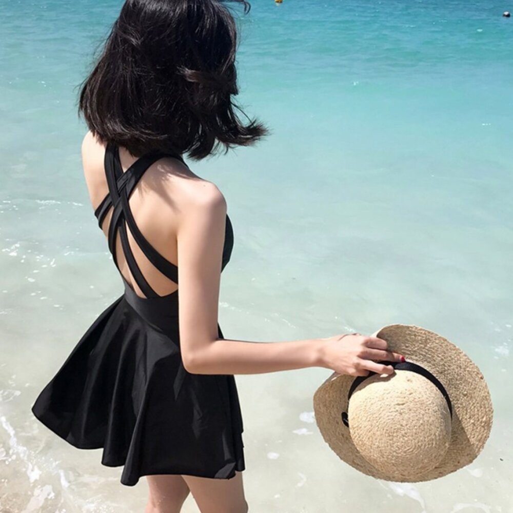 【台灣發貨】 韓版顯瘦露背鏤空百褶裙泳裝【S133】-細節圖5