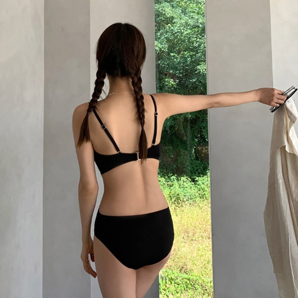 【台灣發貨】 韓版吊帶露背顯瘦保守泳衣【S133】-細節圖7