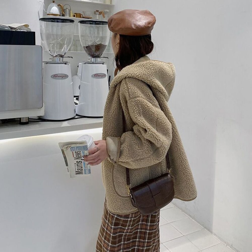 【台灣發貨】韓版寬鬆慵懶羊羔絨連帽外套 外套 防曬外套 女裝 上衣 衣服 【J330】-細節圖4