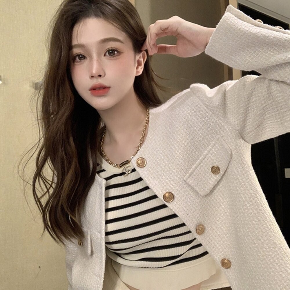 【台灣發貨】韓版高級感氣質短版外套 外套 防曬外套 女裝 上衣 衣服【J322】-細節圖6