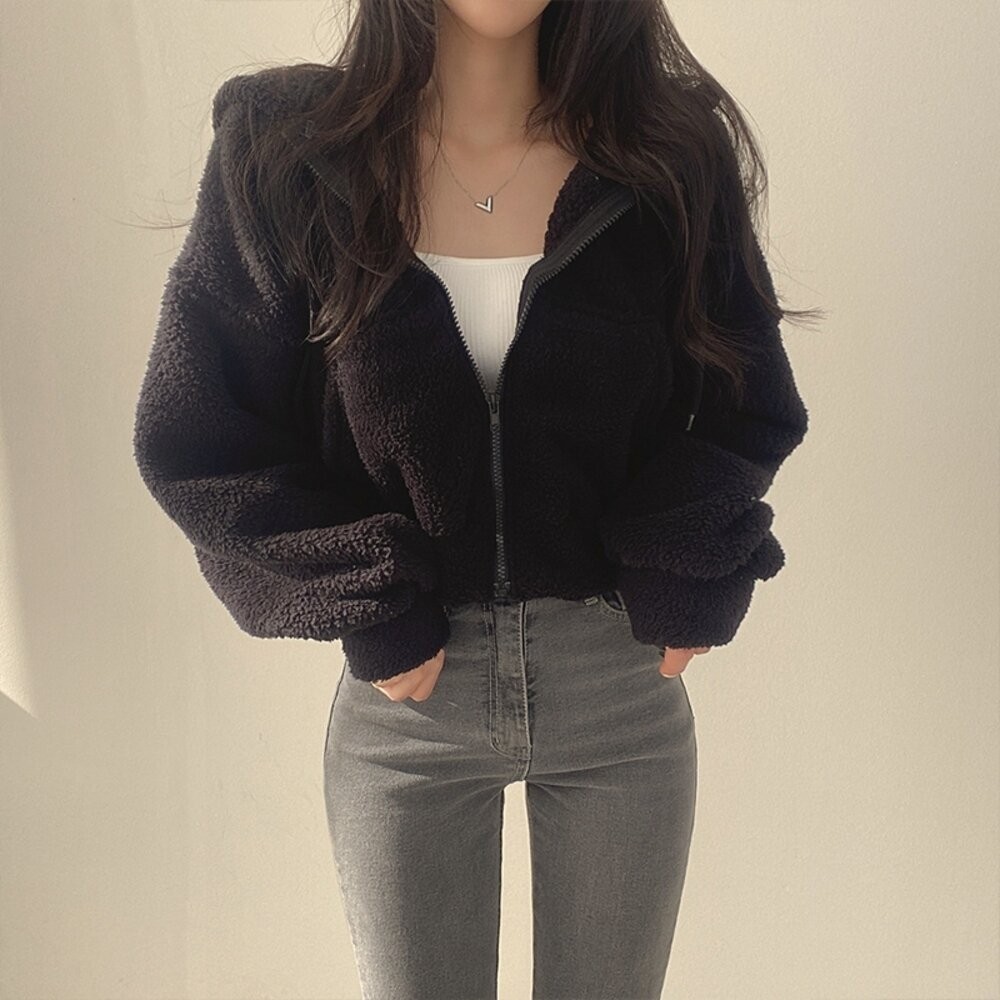 【台灣發貨】韓版QQ毛毛短版連帽外套 外套 防曬外套 女裝 上衣 衣服【J180】-細節圖2