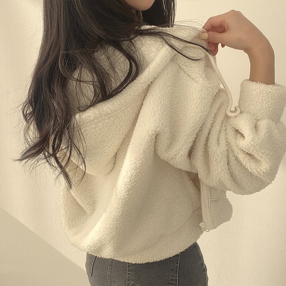 【台灣發貨】韓版QQ毛毛短版連帽外套 外套 防曬外套 女裝 上衣 衣服【J180】-細節圖3