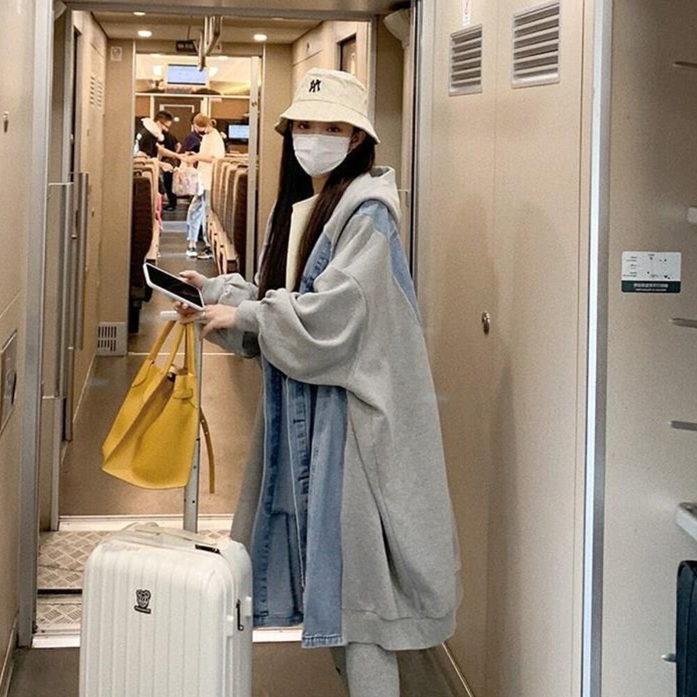 【台灣發貨】韓版休閒寬鬆拼接連帽牛仔外套 外套 防曬外套 女裝 上衣 衣服【J289】-細節圖8