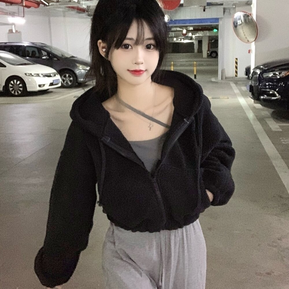【台灣發貨】韓版毛絨連帽短版外套 外套 防曬外套 女裝 上衣 衣服 【J180】-細節圖4