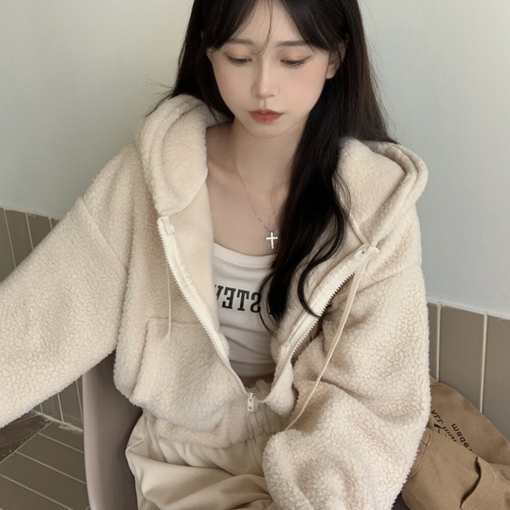 【台灣發貨】韓版毛絨連帽短版外套 外套 防曬外套 女裝 上衣 衣服 【J180】-細節圖7