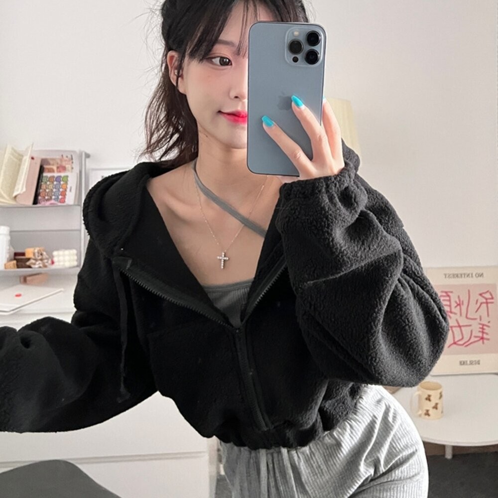 【台灣發貨】韓版毛絨連帽短版外套 外套 防曬外套 女裝 上衣 衣服 【J180】-細節圖9