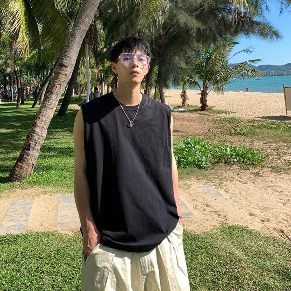 【台灣發貨】韓版男款百搭素色運動背心 小可愛 背心 衣服 男裝 上衣【V268】-細節圖9