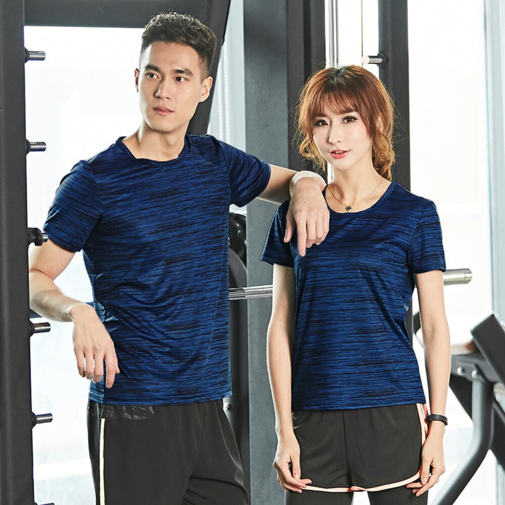 【台灣發貨】韓版冰絲薄款寬鬆速乾運動上衣 男裝 衣服 t恤 短袖t恤 上衣【T515】-細節圖4