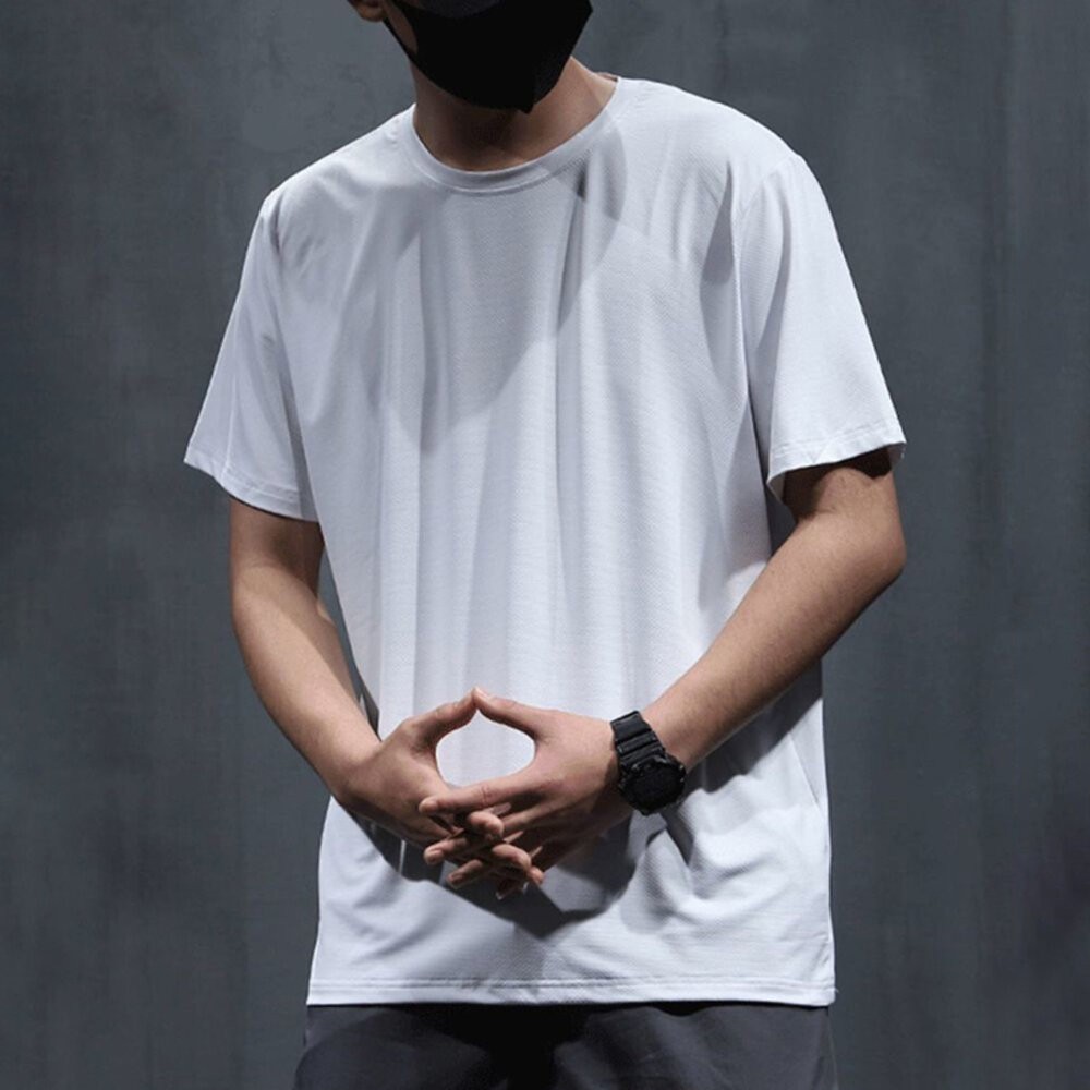 【台灣發貨】韓版冰絲透氣涼感速乾寬鬆短袖上衣 衣服 男裝 t恤 短袖t恤 上衣【T509】-細節圖7