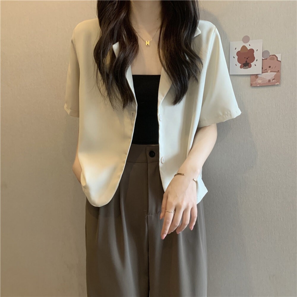 【台灣發貨】韓版小眾設計感翻領顯瘦短版外套 外套 防曬外套 女裝 上衣 衣服【J207】-細節圖4