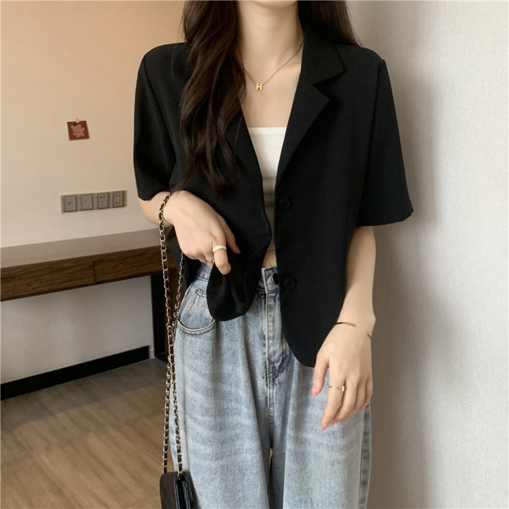 【台灣發貨】韓版小眾設計感翻領顯瘦短版外套 外套 防曬外套 女裝 上衣 衣服【J207】-細節圖9