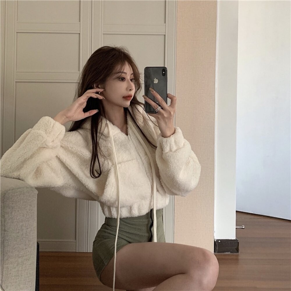 【台灣發貨】韓版連帽拉鍊顯瘦小個子短版外套 外套 防曬外套 女裝 上衣 衣服 【J180】-細節圖3