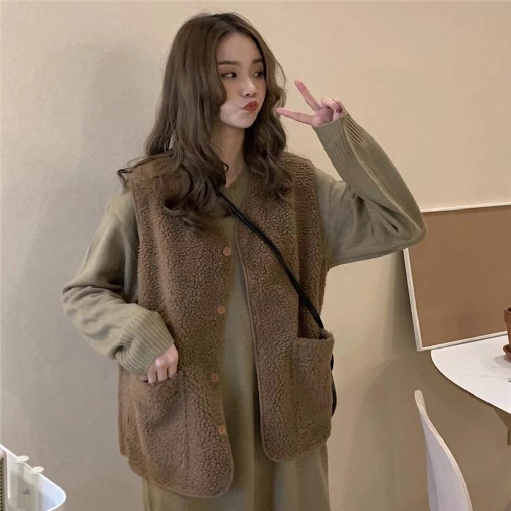 【台灣發貨】韓版復古仿羊羔毛背心外套 長袖上衣 長袖t恤 衣服 女裝 上衣【J153】-細節圖3