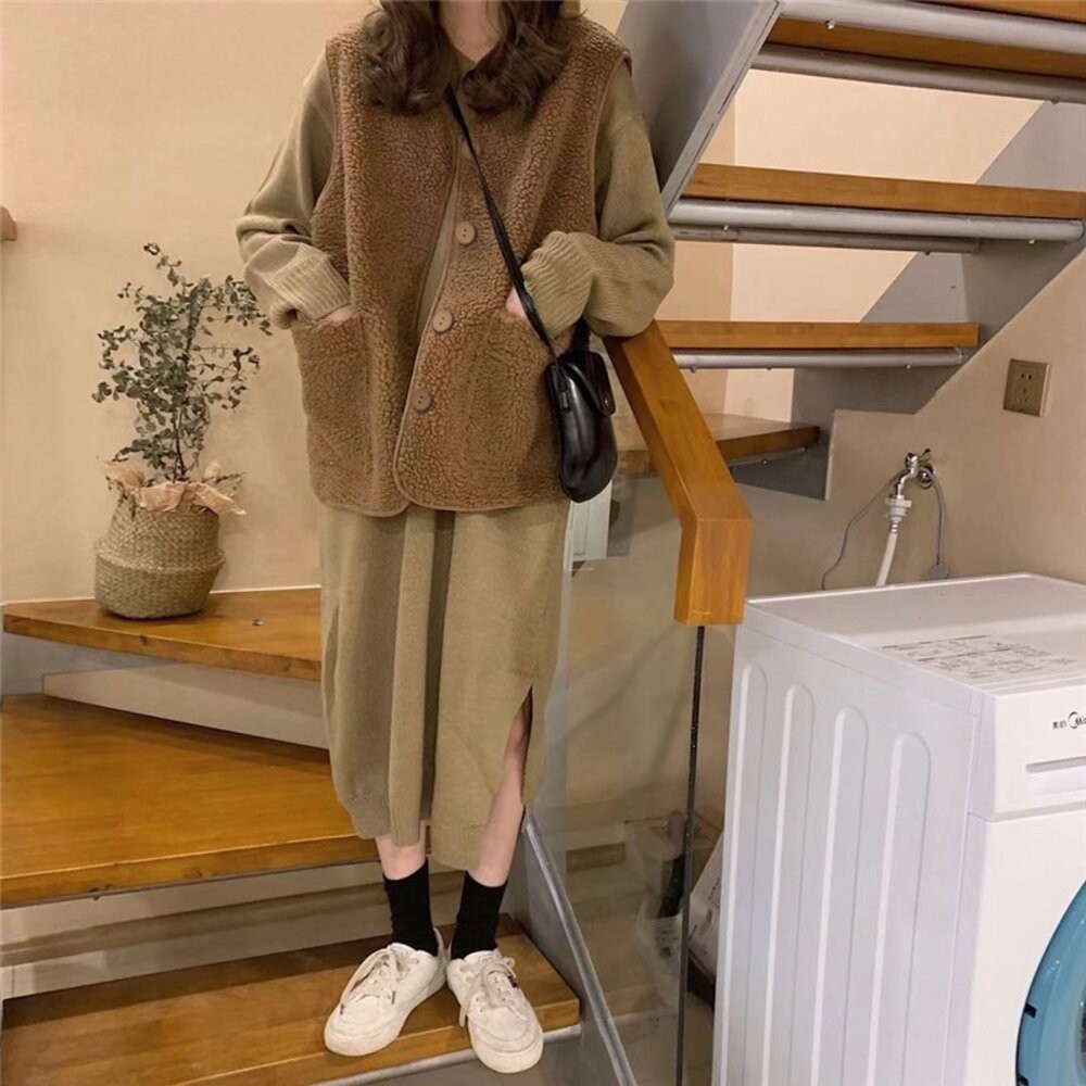 【台灣發貨】韓版復古仿羊羔毛背心外套 長袖上衣 長袖t恤 衣服 女裝 上衣【J153】-細節圖6