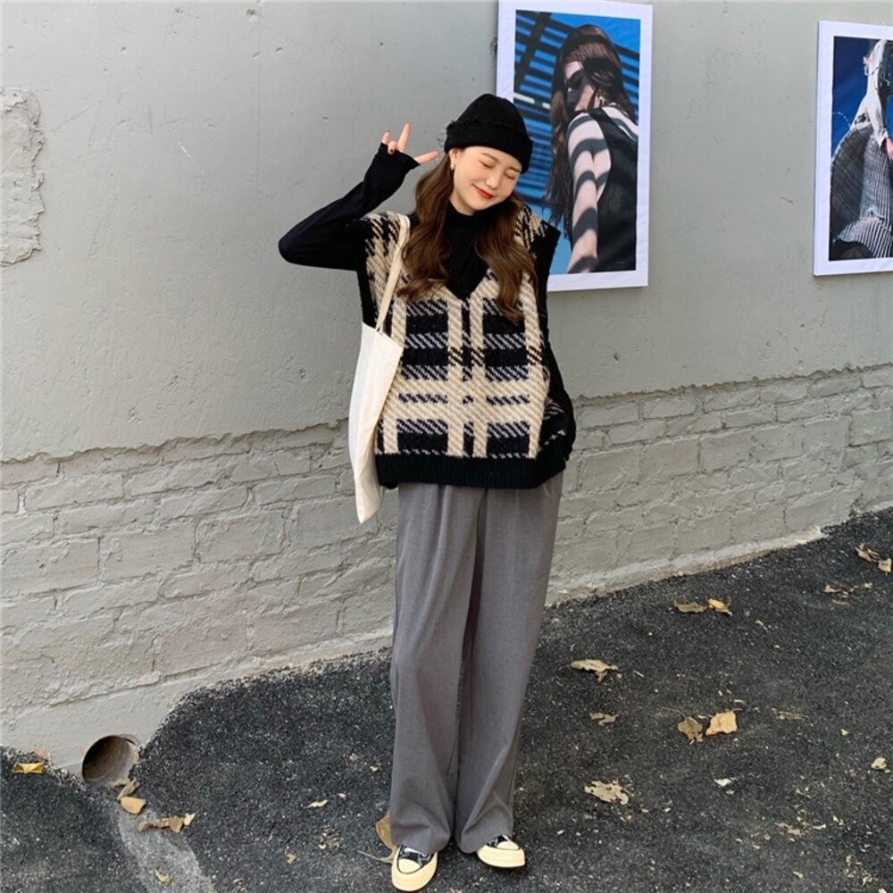 【台灣發貨】韓版V領條紋針織背心 小可愛 背心 衣服 女裝 上衣【W226】-細節圖8
