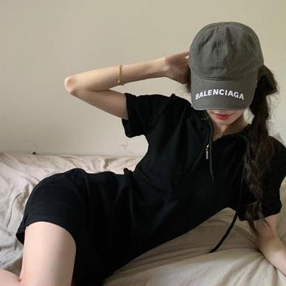 【台灣發貨】韓版設計感顯瘦連帽連衣裙 連身裙 吊帶裙 吊帶褲 女裝【S214】-細節圖7