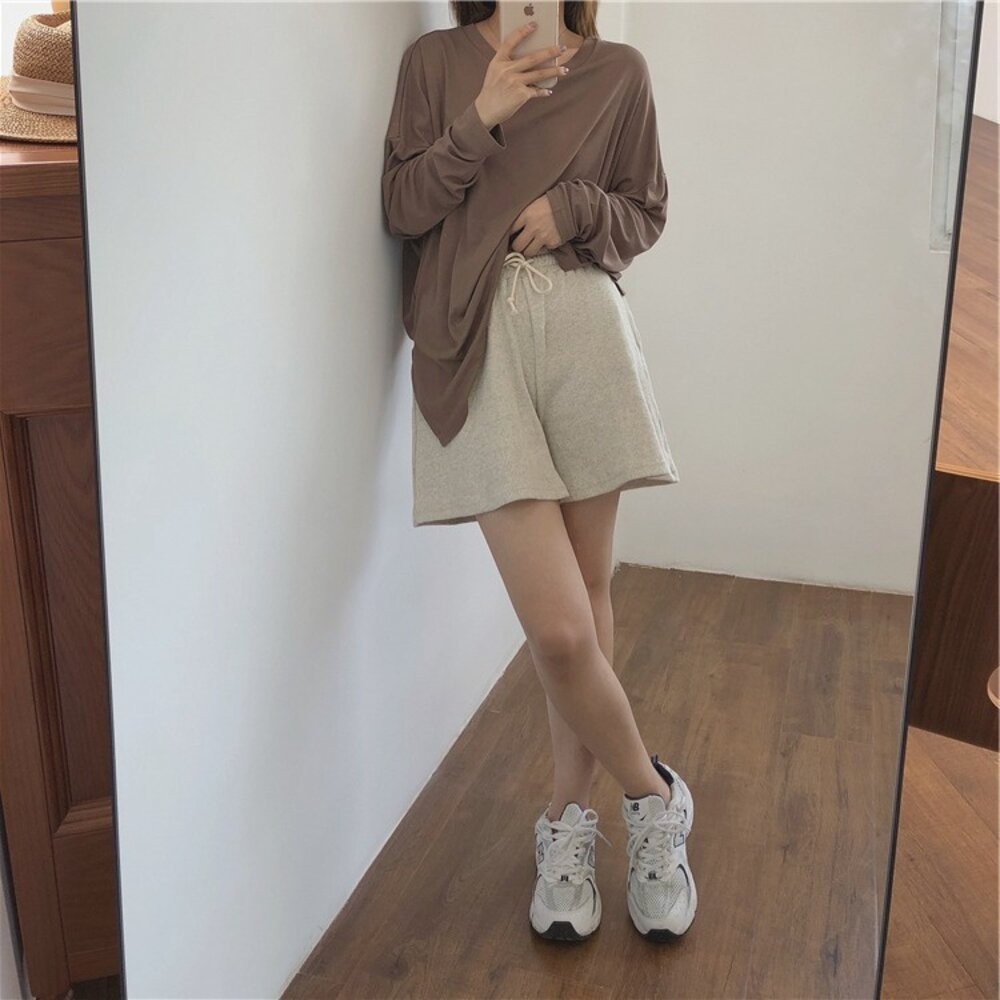 【台灣發貨】韓版高腰顯瘦寬鬆運動短褲 短褲 褲子 女裝【P208】-細節圖4