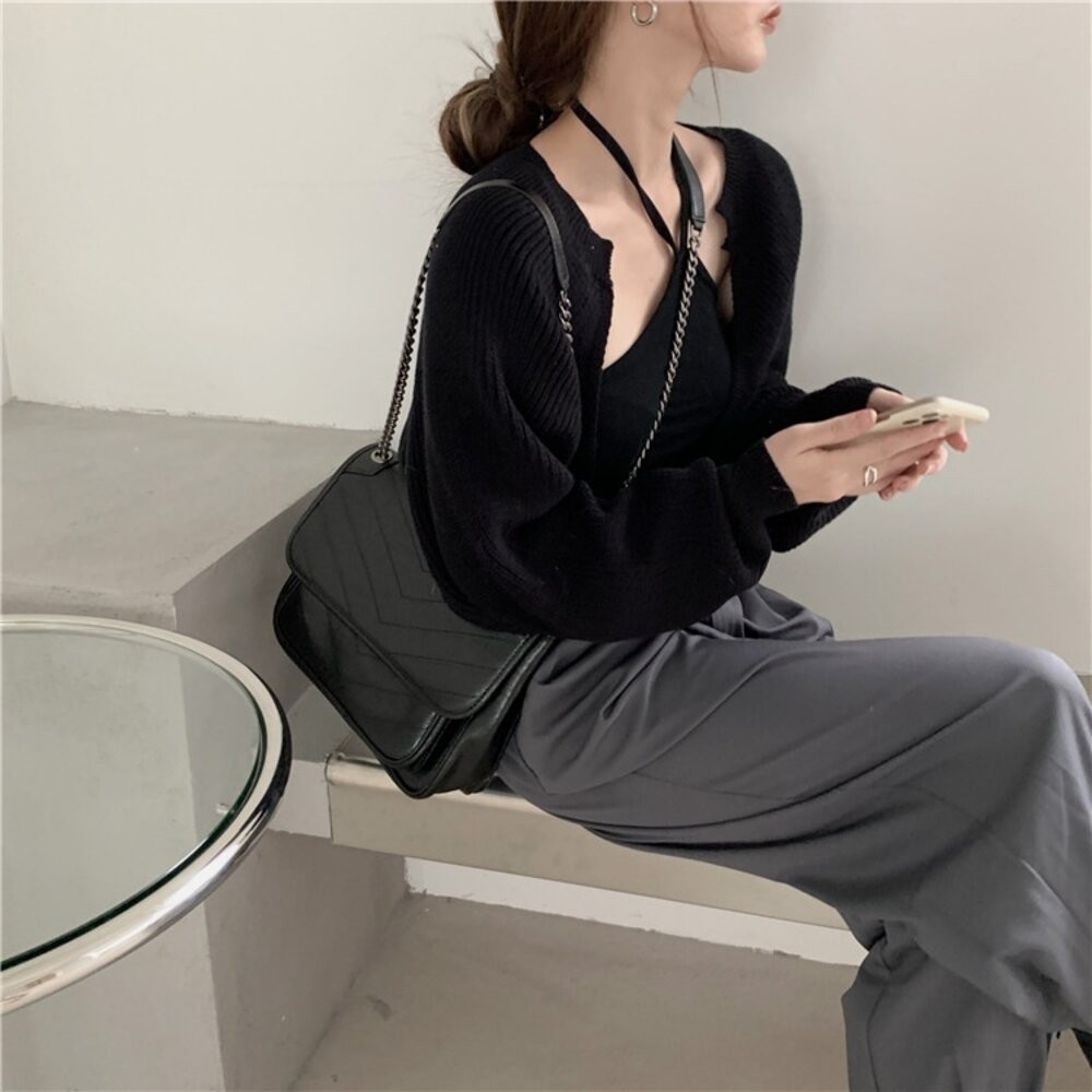 【台灣發貨】韓版薄款披肩防曬鏤空短版外套 長袖上衣 長袖t恤 衣服 女裝 上衣【J195】-細節圖6