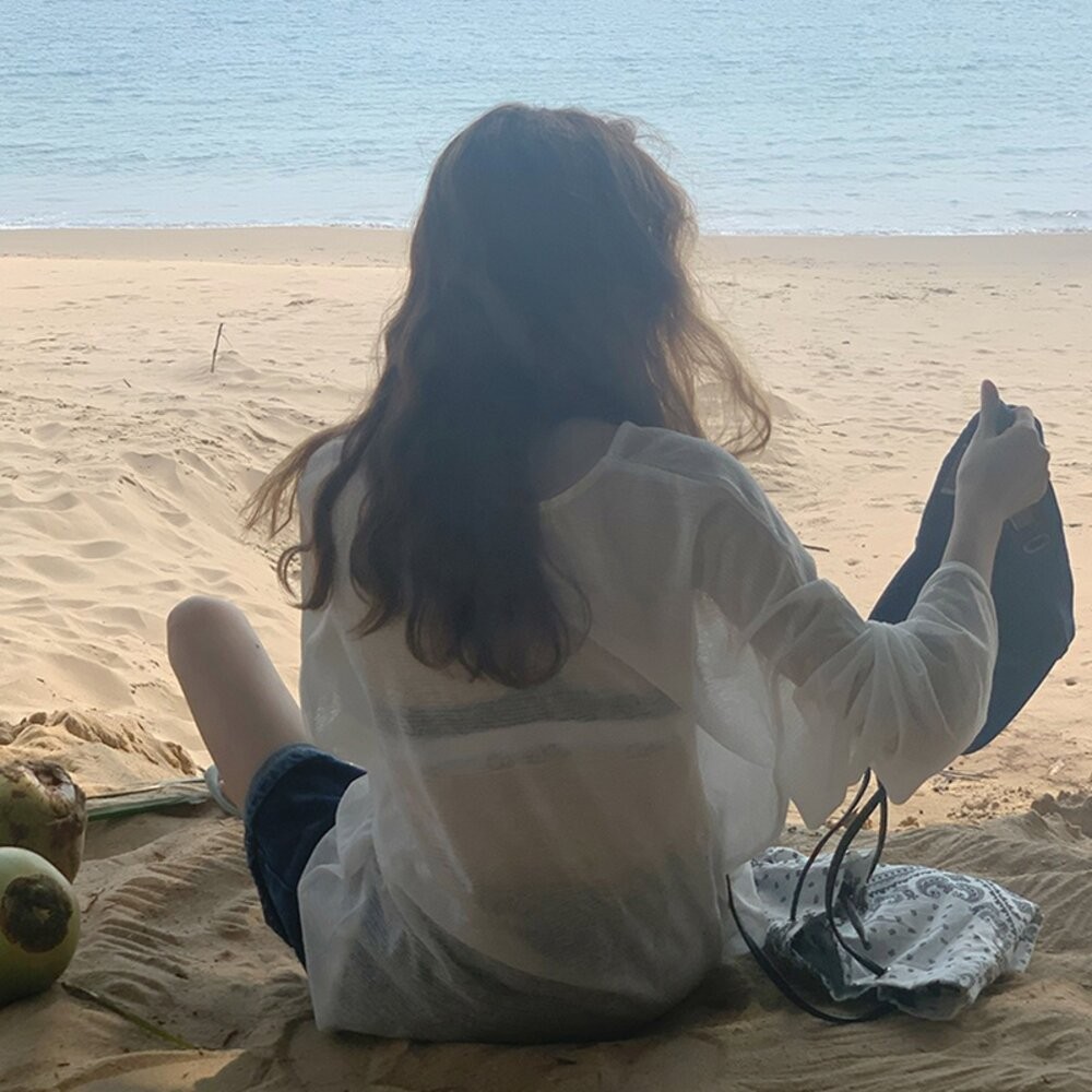 【台灣發貨】韓板寬鬆v領透視防曬長袖上衣 外套 防曬外套 女裝 上衣 衣服【W280】-細節圖7