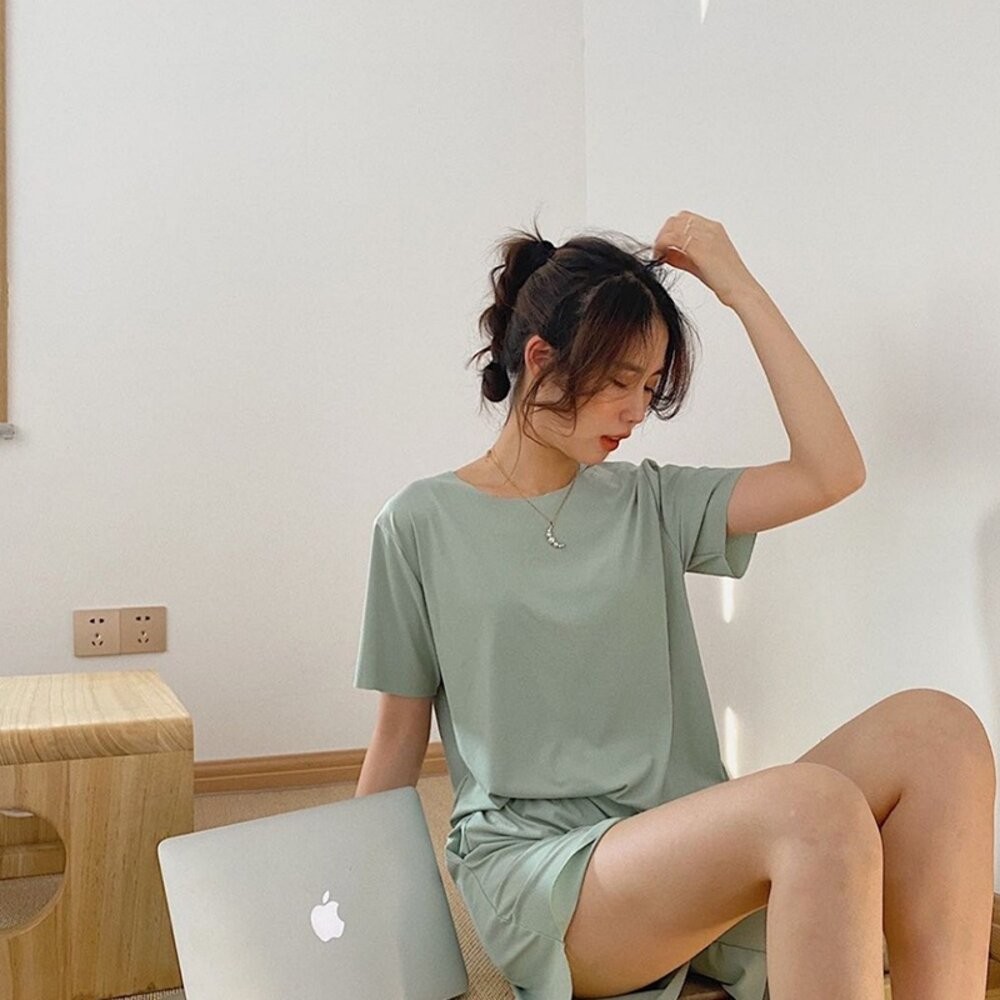 【台灣發貨】韓版夏季薄軟軟冰絲睡衣 套裝 衣服 女裝 t恤 短袖t恤 上衣【S202】-細節圖7