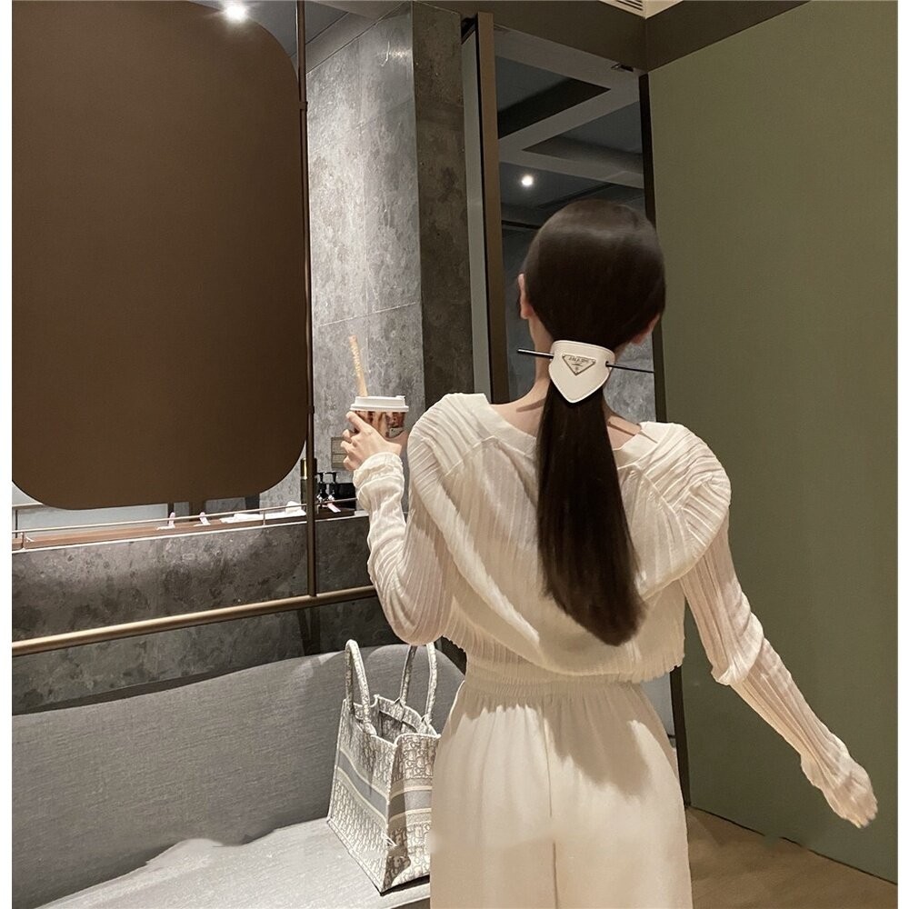 【台灣發貨】韓版V領長袖針織外套 外套 防曬外套 女裝 上衣 衣服 【J129】-細節圖6