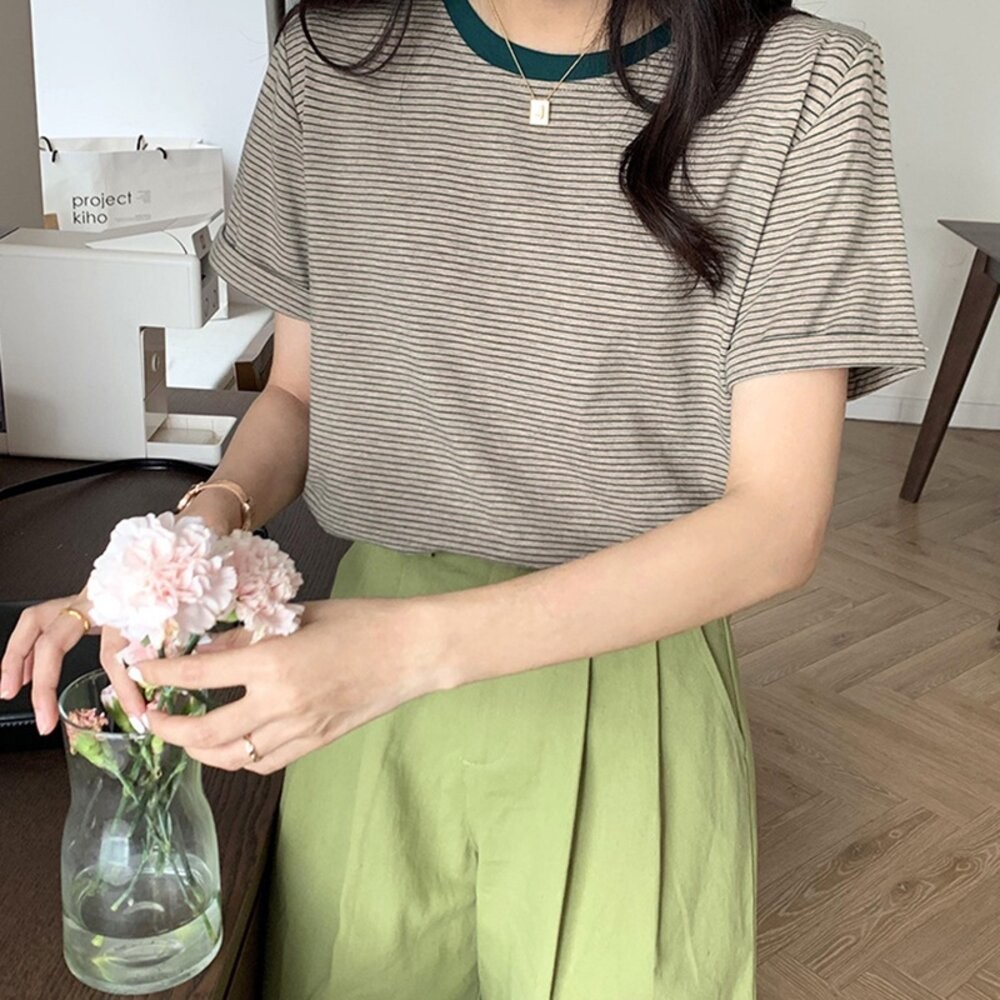 【台灣發貨】韓版條紋撞色寬鬆短袖上衣 衣服 女裝 t恤 短袖t恤 上衣【T472】-細節圖4