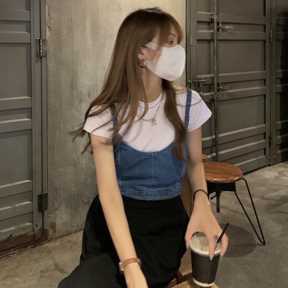 【台灣發貨】韓版設計感小眾牛仔吊帶背心 套裝 小可愛 背心 衣服 女裝 上衣 V220【T222】-細節圖4
