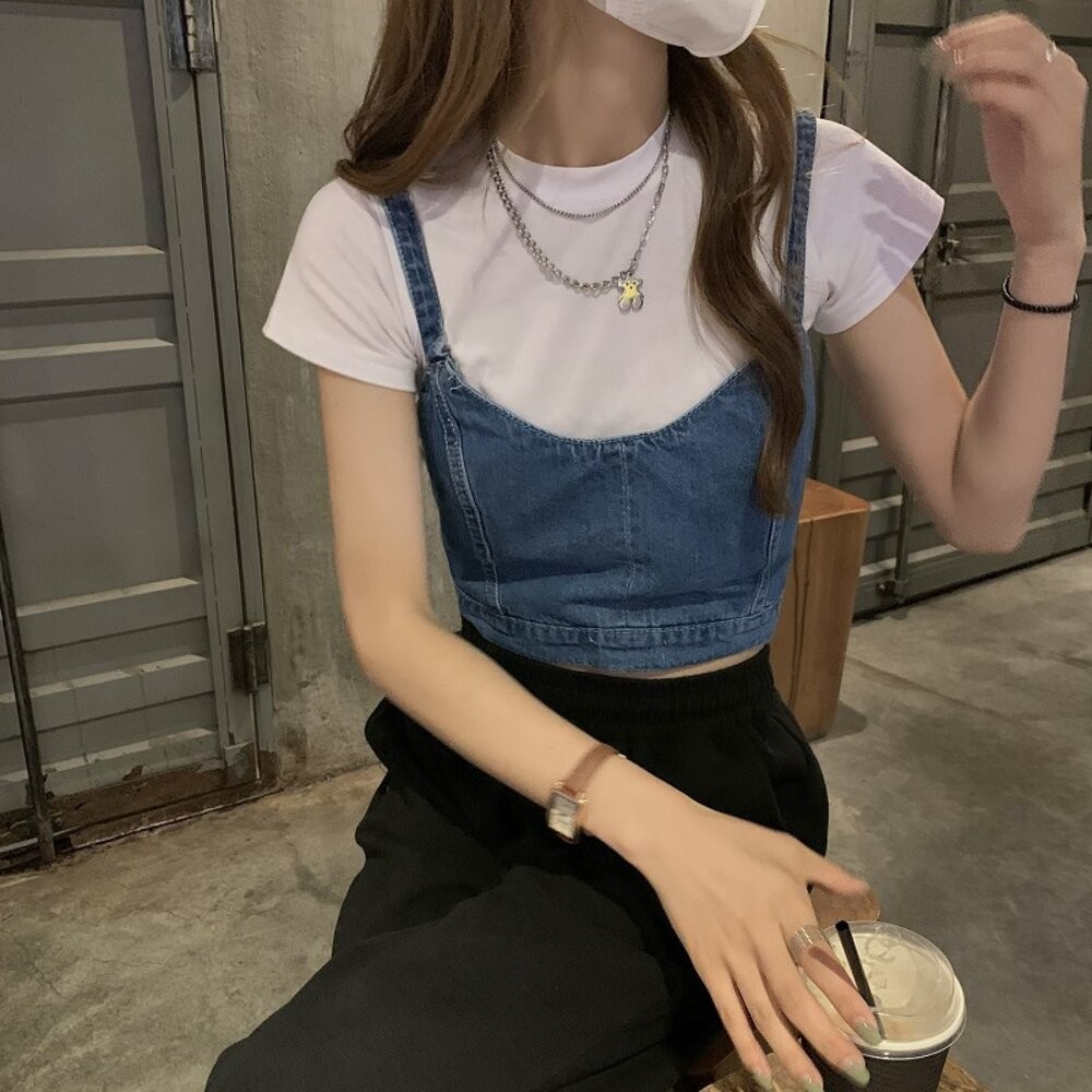 【台灣發貨】韓版設計感小眾牛仔吊帶背心 套裝 小可愛 背心 衣服 女裝 上衣 V220【T222】-細節圖8
