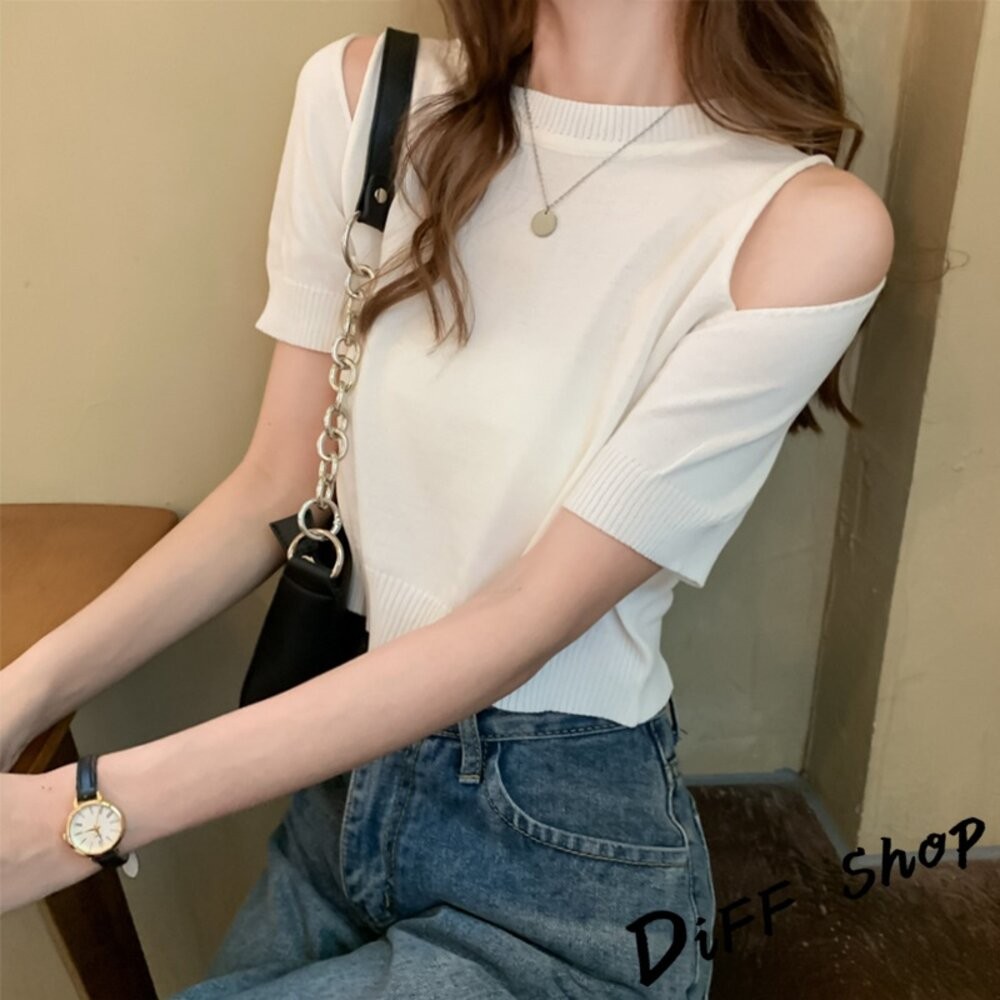 【台灣發貨】韓版夏季冰絲設計感短版心機露肩短袖上衣 衣服 女裝 t恤 短袖t恤 上衣【T294】-細節圖8