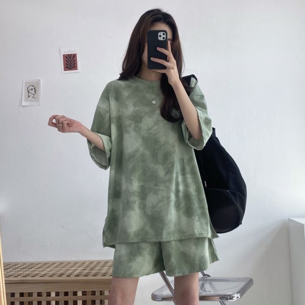 【台灣發貨】韓版小個子炫彩運動套裝 兩件套 衣服 女裝 t恤 短袖t恤 上衣【S181】-細節圖8