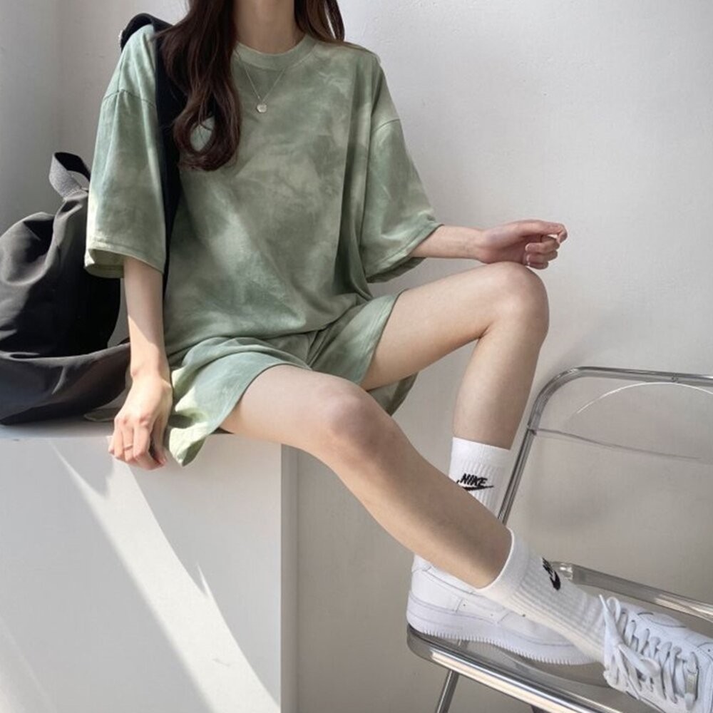 【台灣發貨】韓版小個子炫彩運動套裝 兩件套 衣服 女裝 t恤 短袖t恤 上衣【S181】-細節圖9