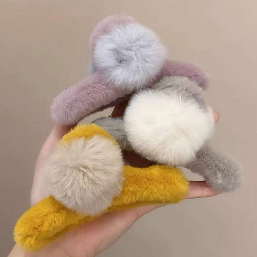 【台灣發貨】韓版氣質可愛毛絨髮夾【N77】-細節圖9