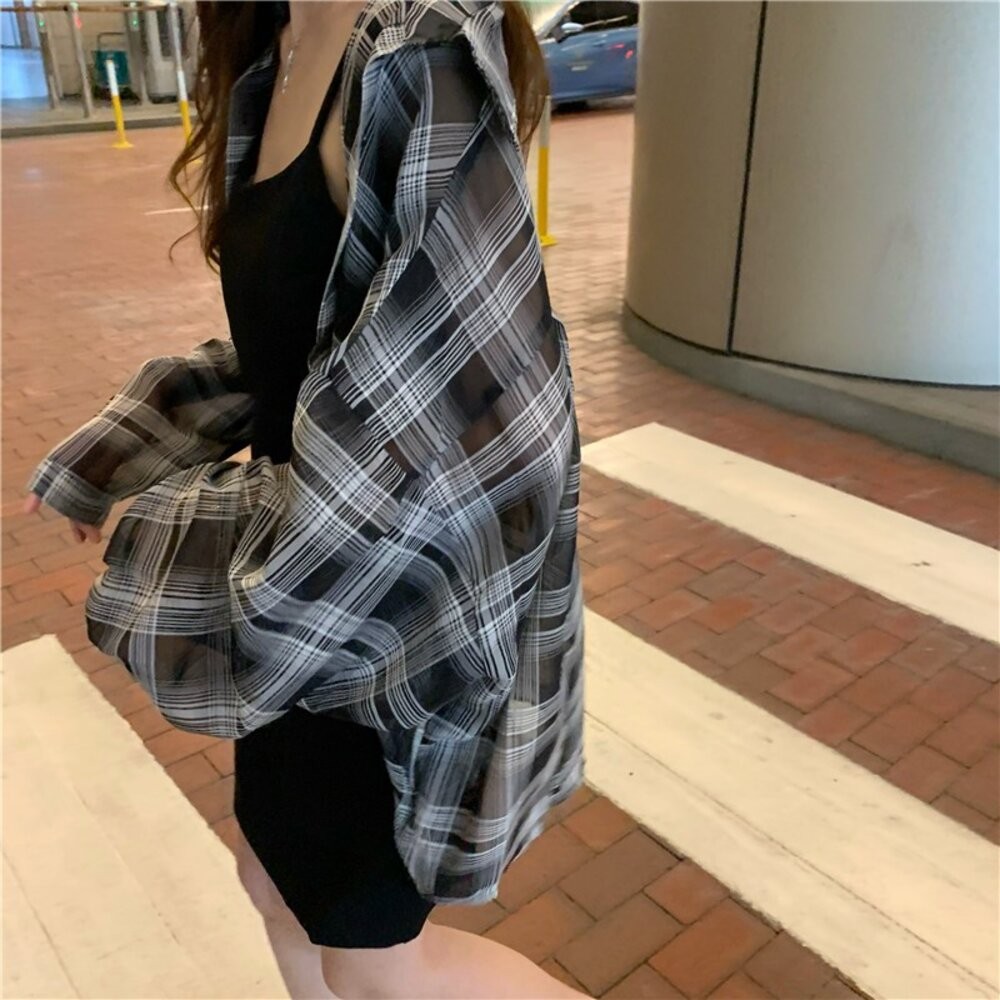 【台灣發貨】韓版慵懶風寬鬆格子防曬外套 外套 防曬外套 女裝 上衣 衣服【J161】-細節圖8
