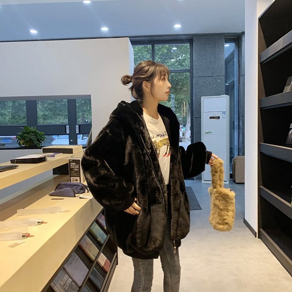 【台灣發貨】韓版寬鬆加厚連帽毛絨絨外套 外套 防曬外套 女裝 上衣 衣服 【J157】-細節圖7