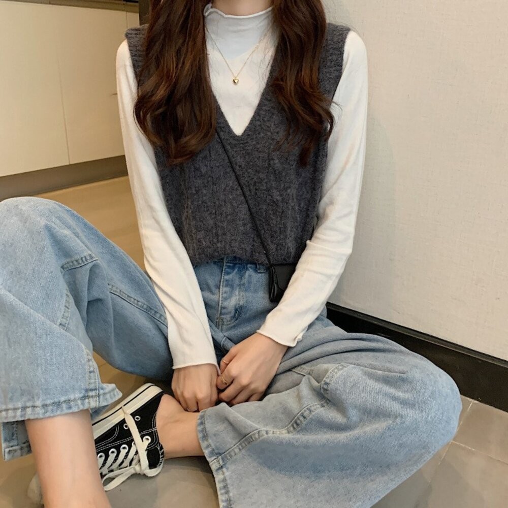 【台灣發貨】韓版寬鬆V領背心毛衣 小可愛 背心 衣服 女裝 上衣【S88】-細節圖4