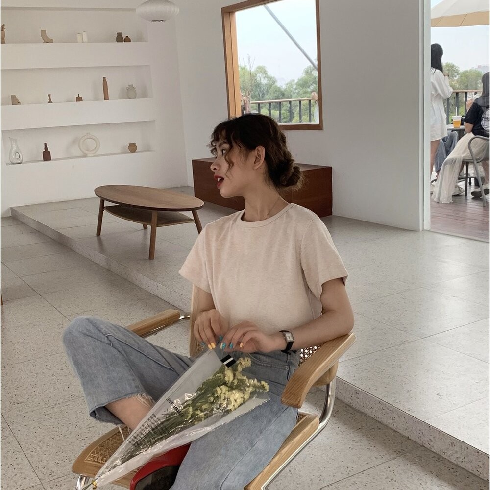 【台灣發貨】韓版素色圓領修身顯瘦短袖上衣 衣服 女裝 t恤 短袖t恤 上衣【T222】-細節圖6