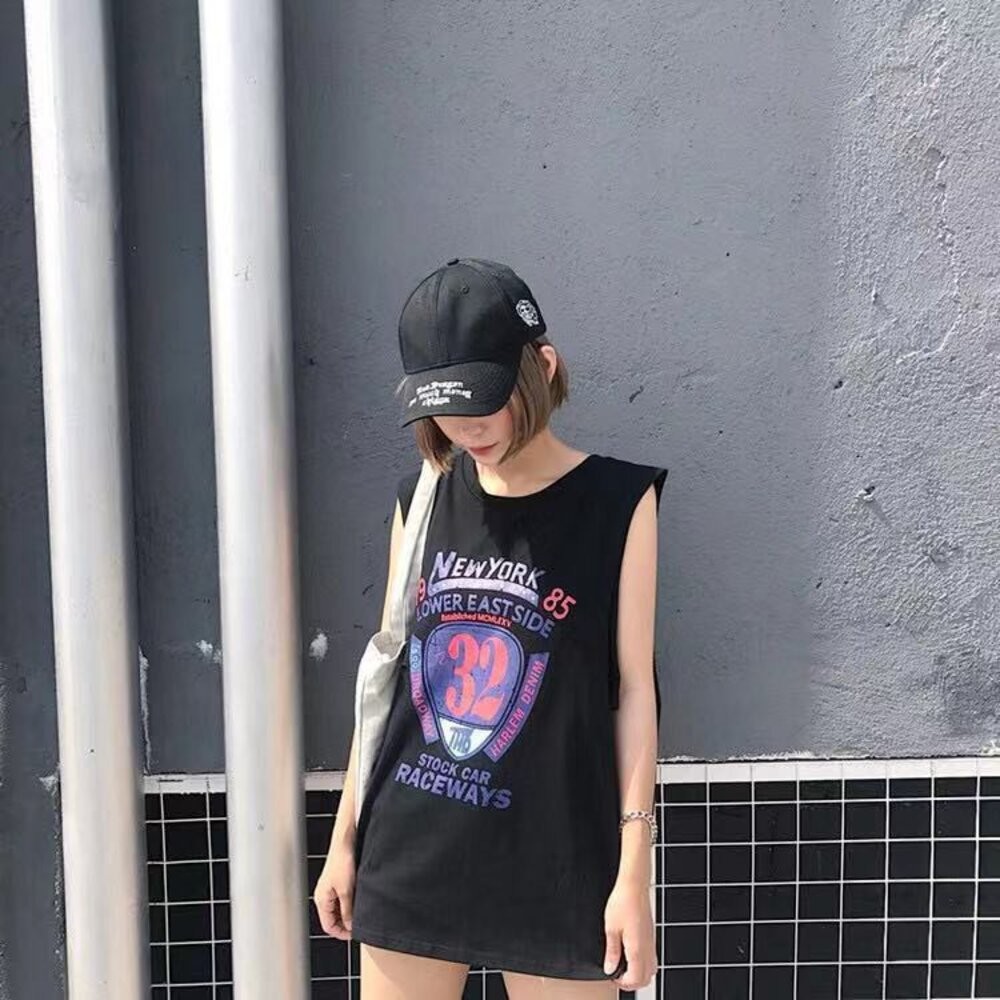 【台灣發貨】韓版假兩件寬鬆無袖中長款圓領背心 小可愛 背心 衣服 女裝 上衣 【V110】-細節圖4