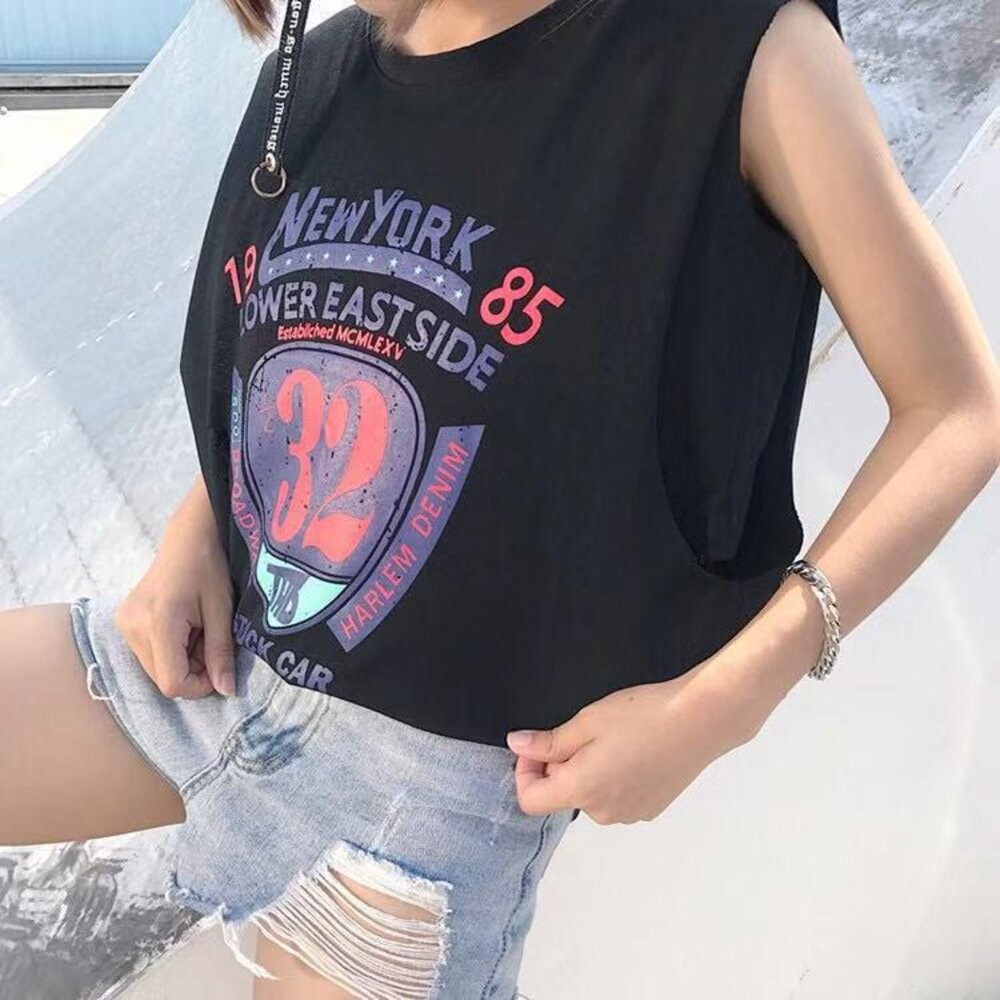 【台灣發貨】韓版假兩件寬鬆無袖中長款圓領背心 小可愛 背心 衣服 女裝 上衣 【V110】-細節圖6